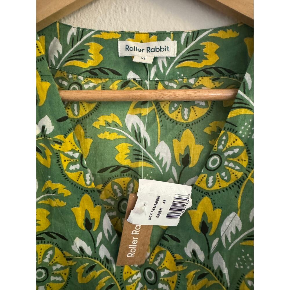 Roller Rabbit green floral blouse NWT - Picture 2 of 5